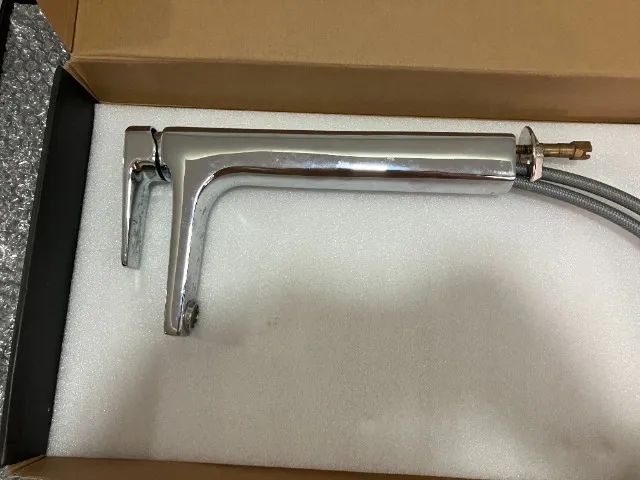 Level Single-lever High-spout Basin Mixer Tap in Chrome Finish 2885.C26
