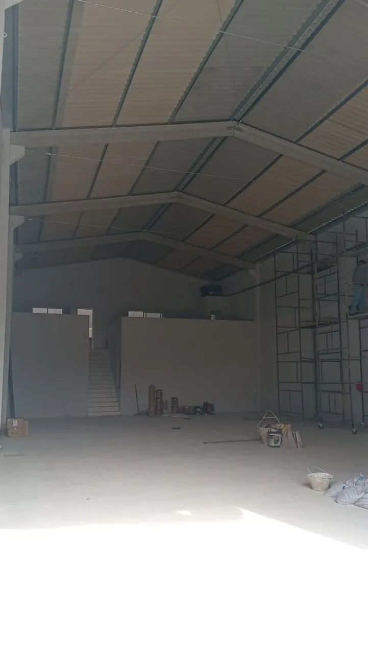 ALUGO BARRACÃO NOVO COM 300M2 - Foto 3