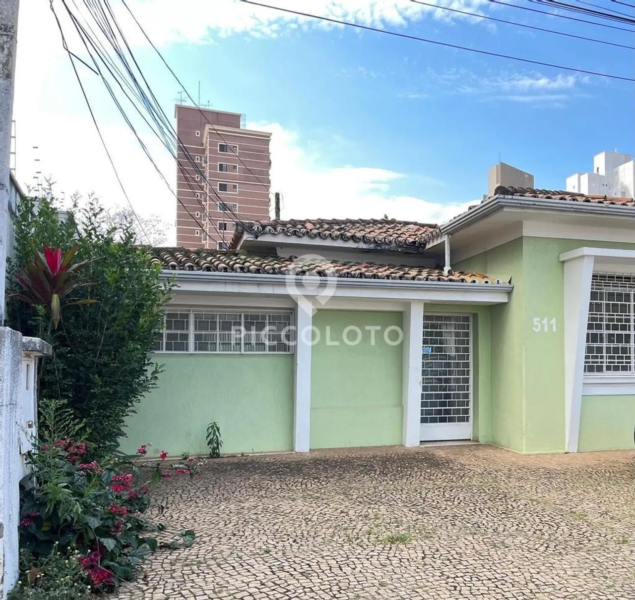 Casa à venda e para alugar em Campinas, Cambuí, com 1 quarto, com 133 m²