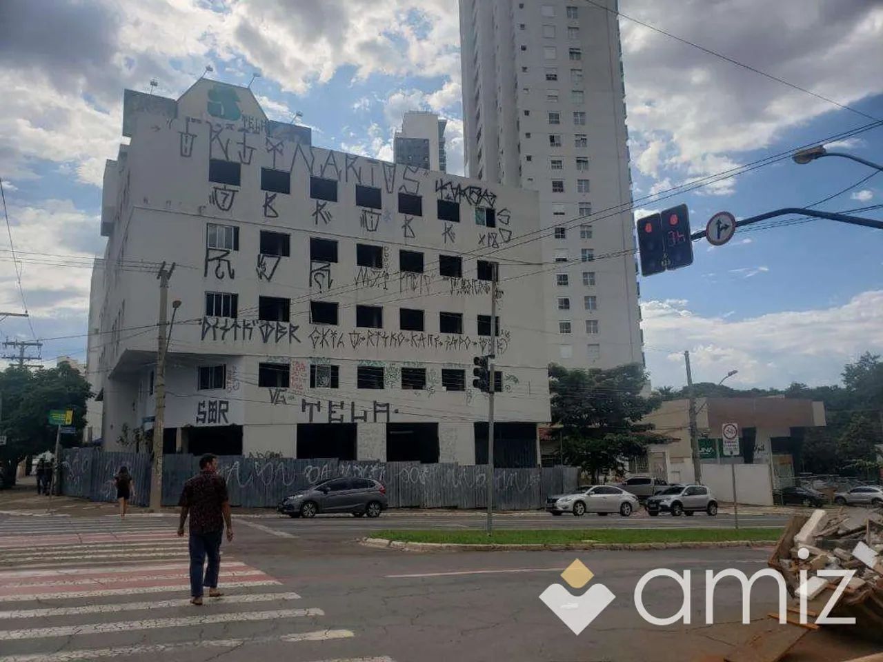 Prédio Comercial no Setor Oeste de 3.566,00 m². - Foto 2