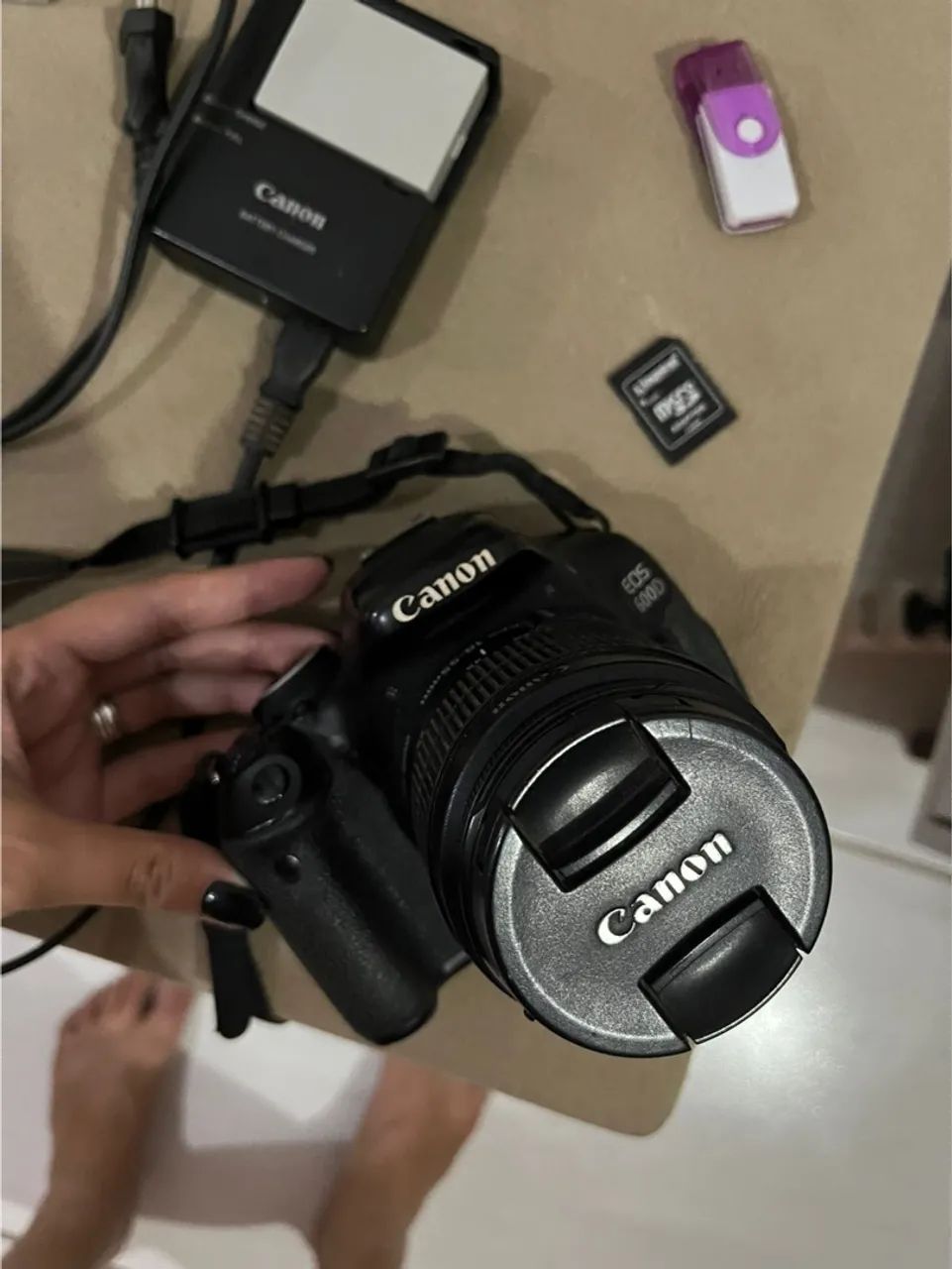 Uma câmera fotográfica 