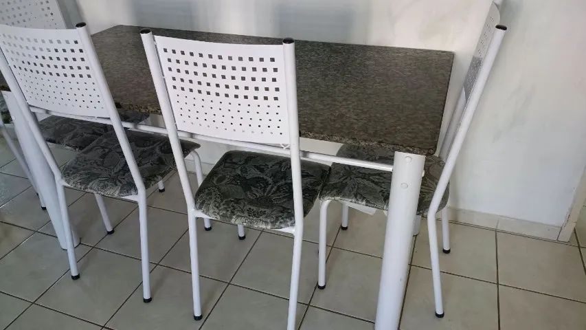 Mesa de mármore 6 lugares