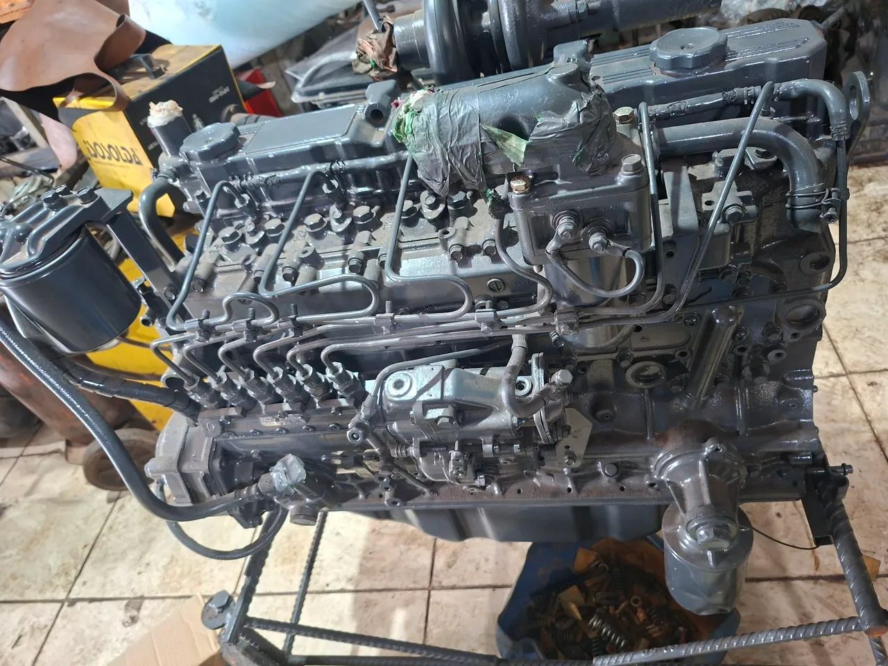 Motor mitsubichi da escavadeira Hyundai 160 - Foto 2