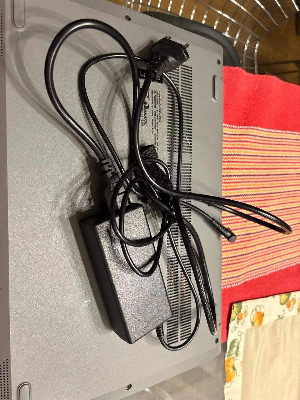 Lenovo IdeaPad S145 - Foto 4