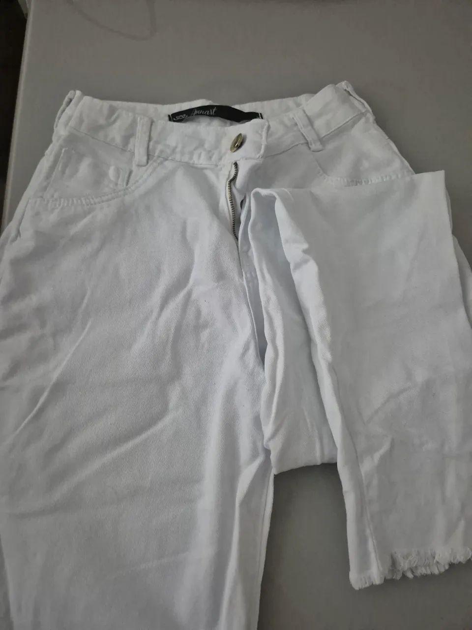 Calça branca jeans
