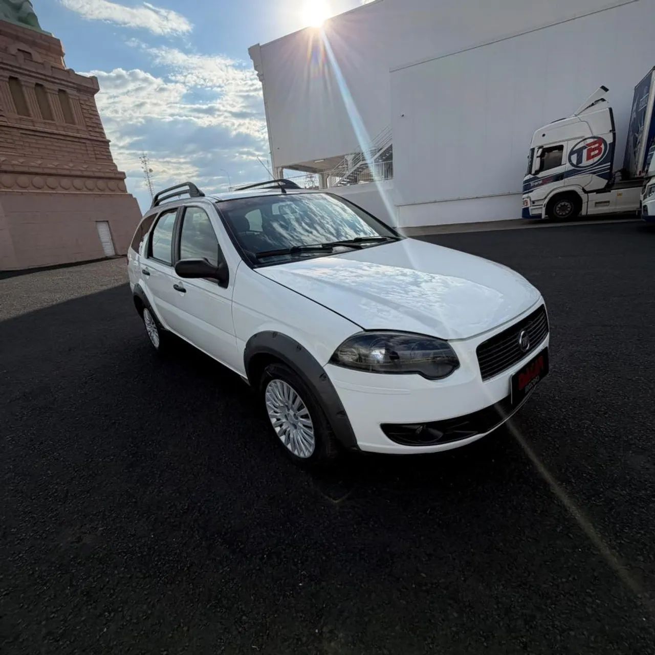 Fiat Palio Week. Attractive 1.4 Fire Flex 8V 2010 - Foto 2