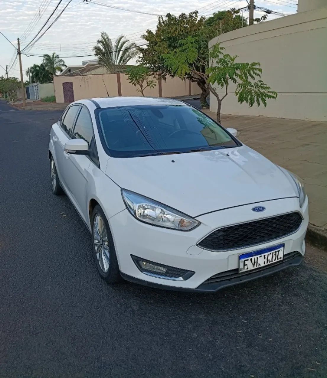 Ford Focus FASTBACK SE/SE PLUS 2.0 FLEX AUT. 2017