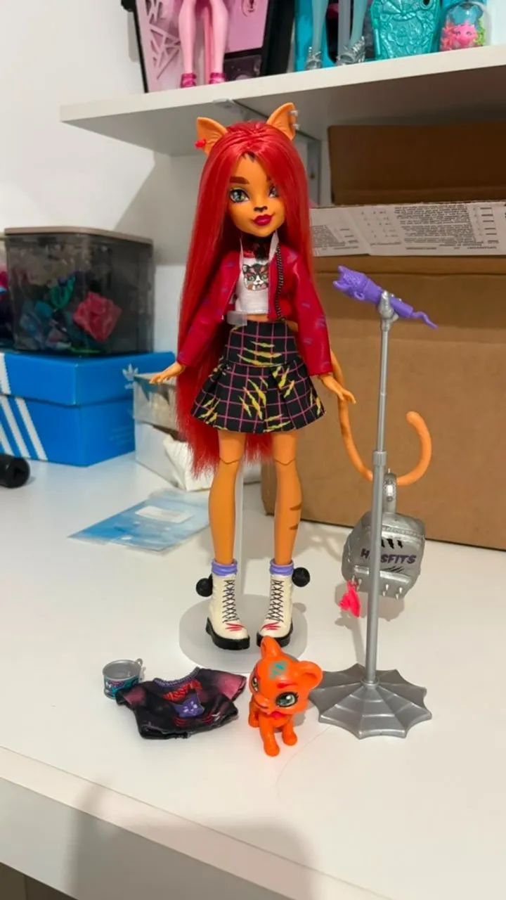 Monster high Toralei básica