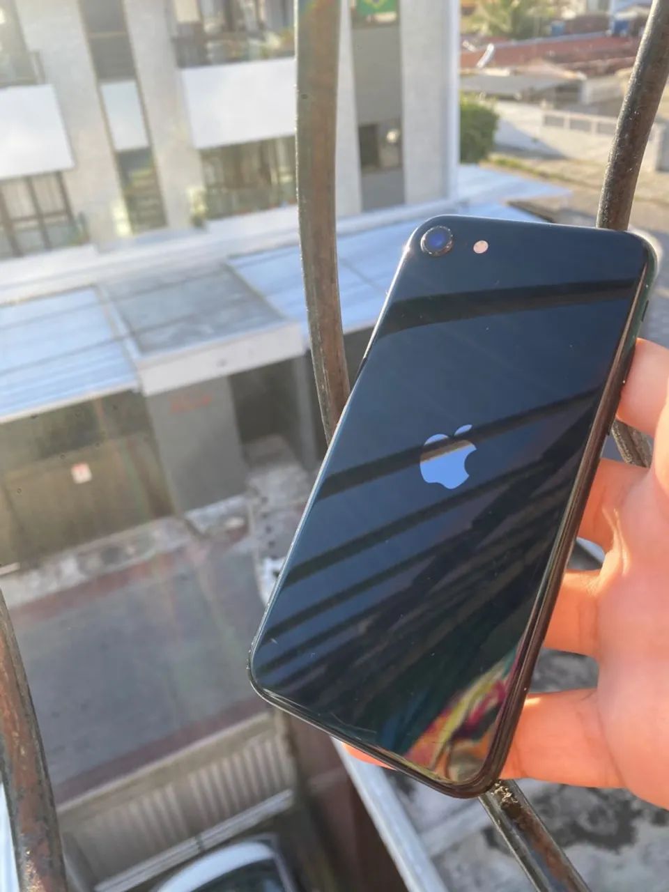 IPHONE SE 3 - Foto 3