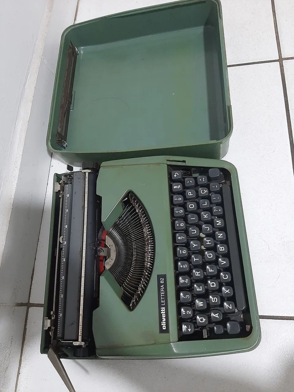 Máquina de escrever datilografia  - Foto 3