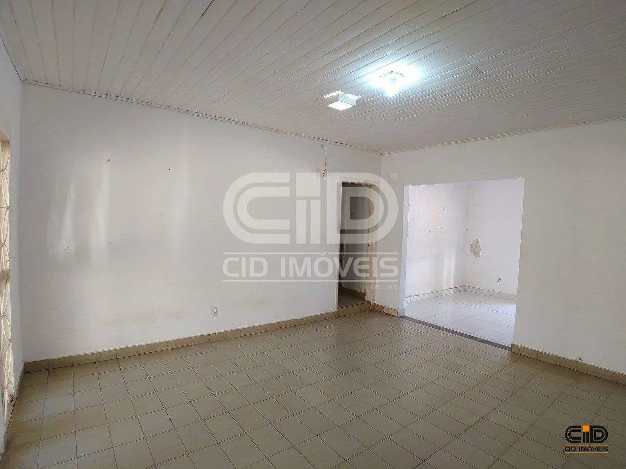 Casa com 5 Quartos e Piscina no Jardim das Américas - Foto 5