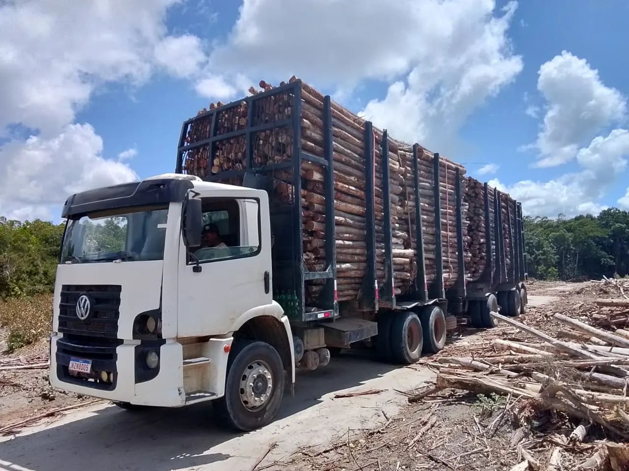 Caminhão 31.320 traçado  - Foto 2