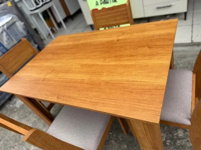 Conjunto de Mesa e Cadeiras - Móveis Lola- MONTADO - Foto 2