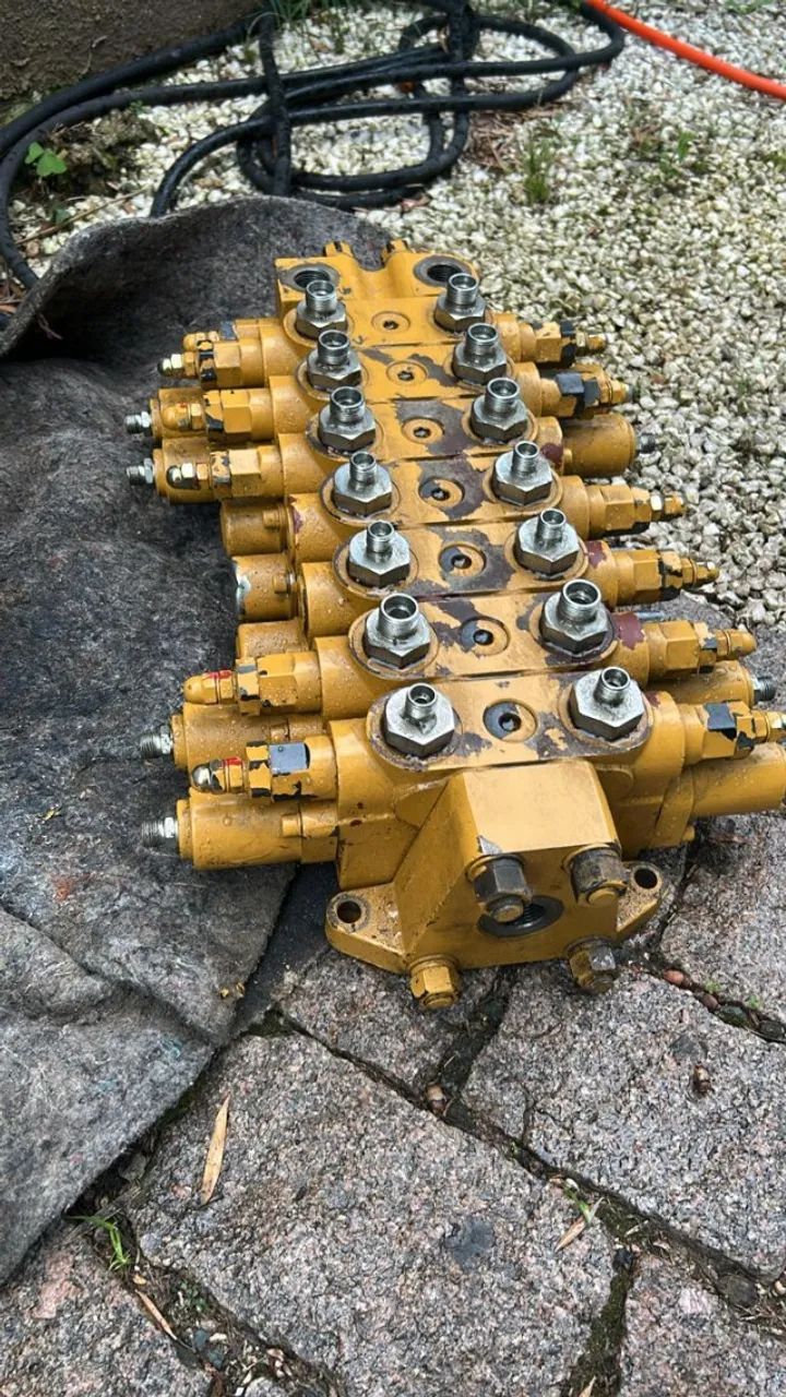 Comando de Retro escavadeira Forza - Foto 3