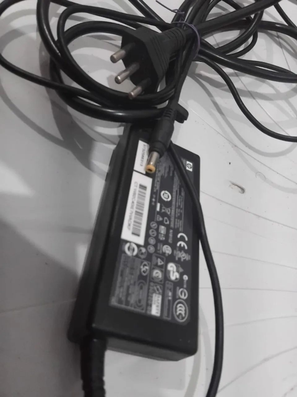 Fonte Notebook HP 18,5V = 3,5A