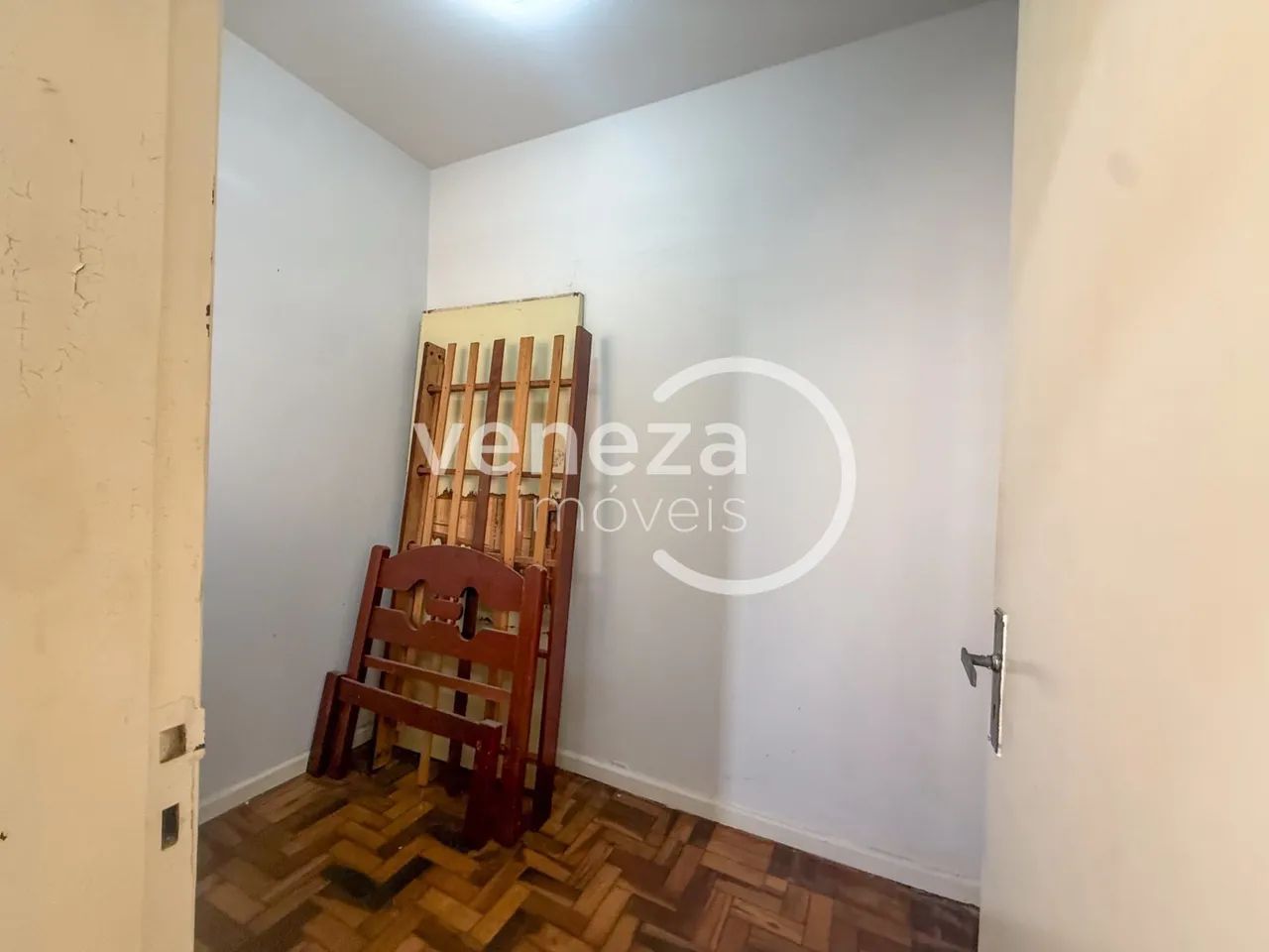 Apartamento para alugar com 2 quartos no Centro de Londrina - Foto 5
