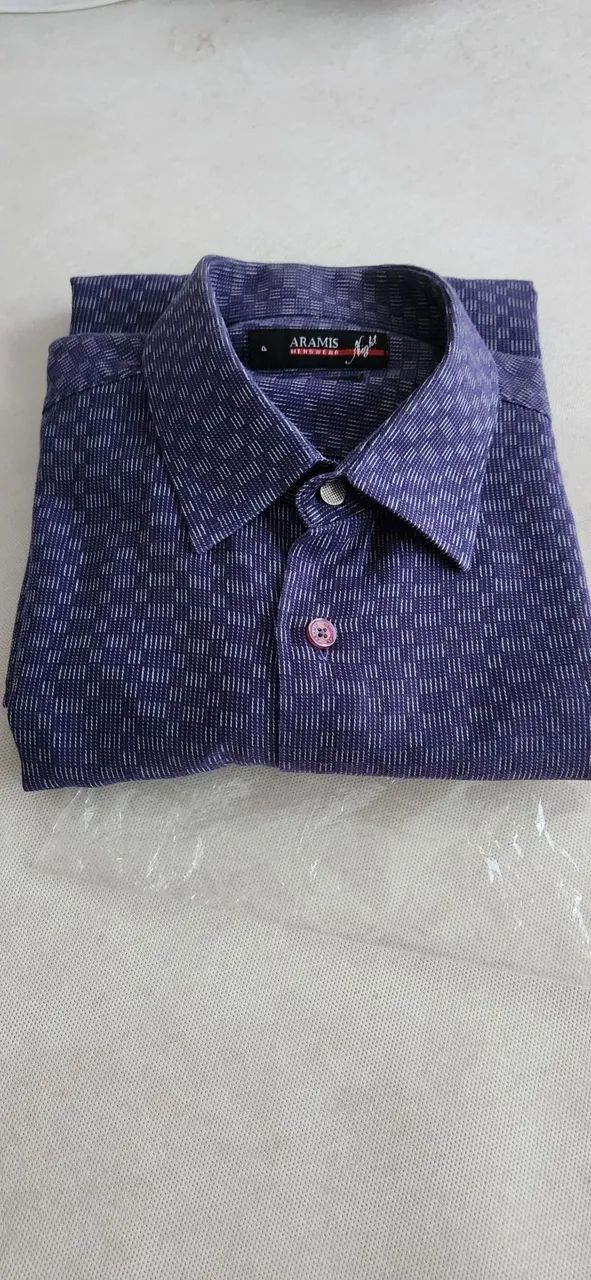 Camisa tamanho médio  - Foto 2
