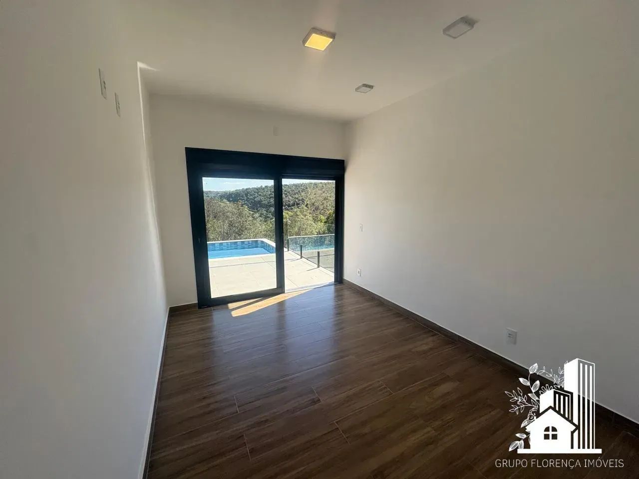 Ótima casa em Condomínio de Casa Branca - Foto 2