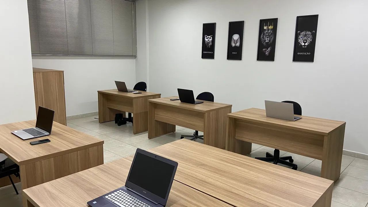 Sala comercial mobiliada 37m² (Próximo ao Fórum, Center Shopping e Rondon Pacheco) 
