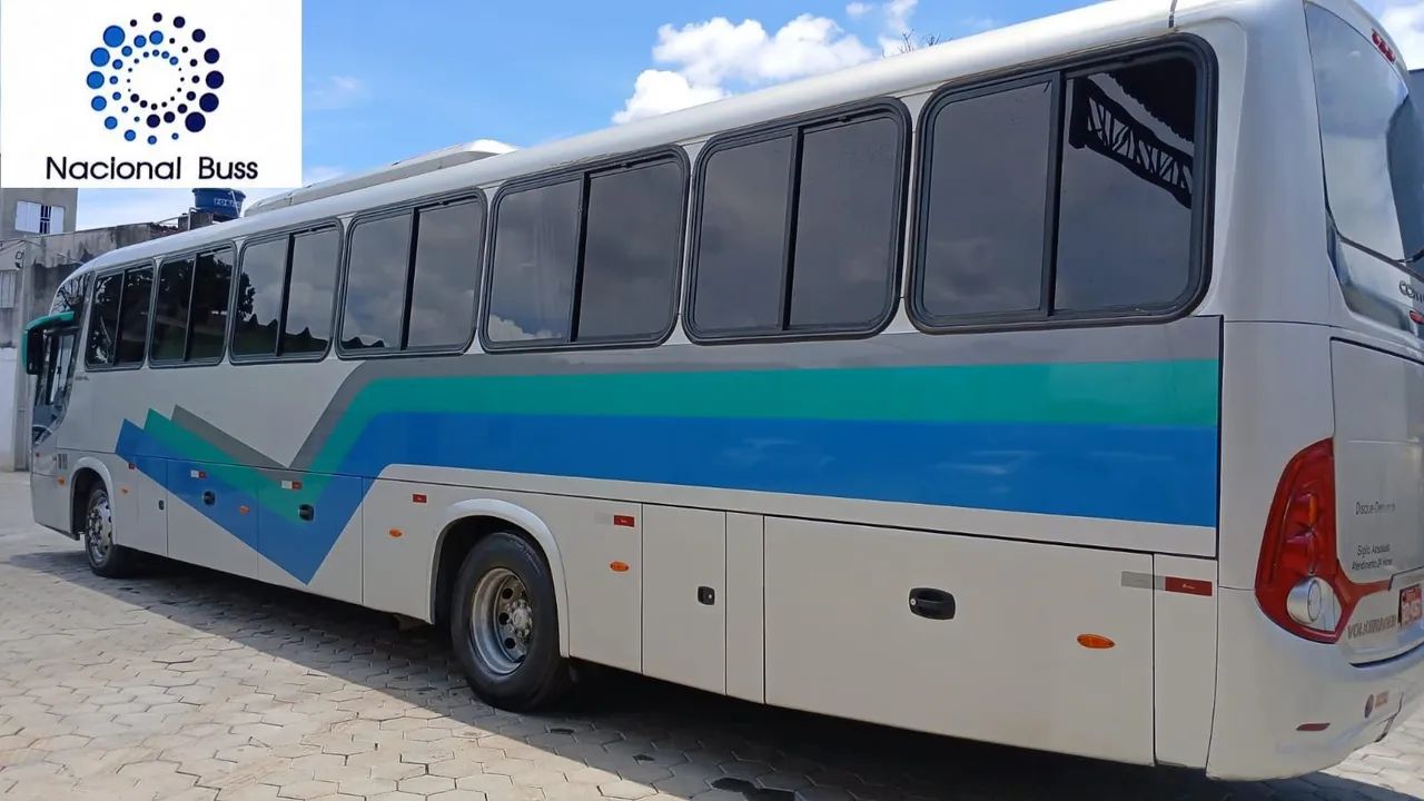 comil campione 3.25 com ar e banheiro  - Foto 2