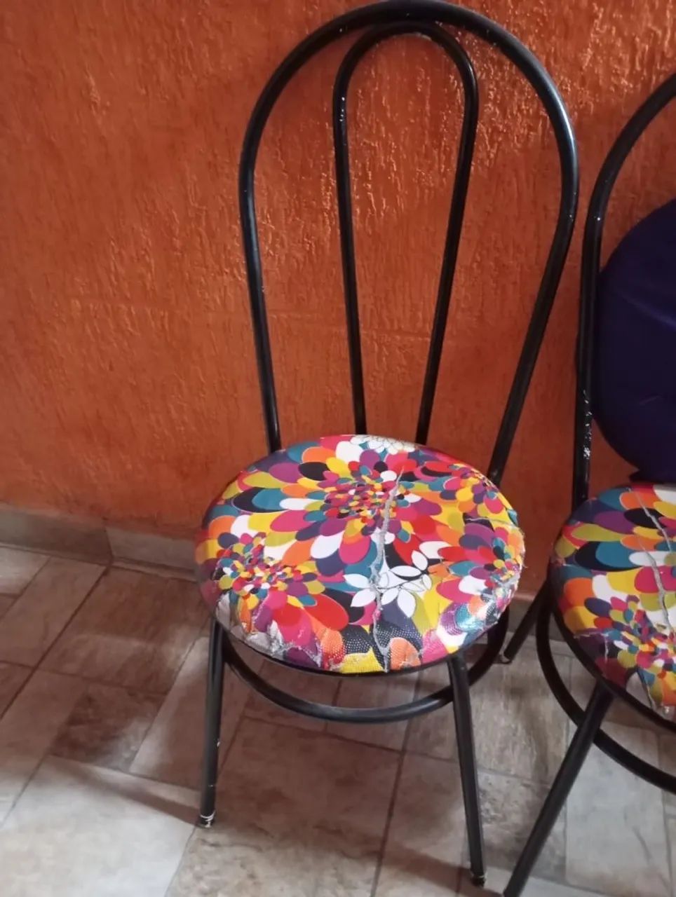 Par de Cadeiras de Ferro - Foto 2