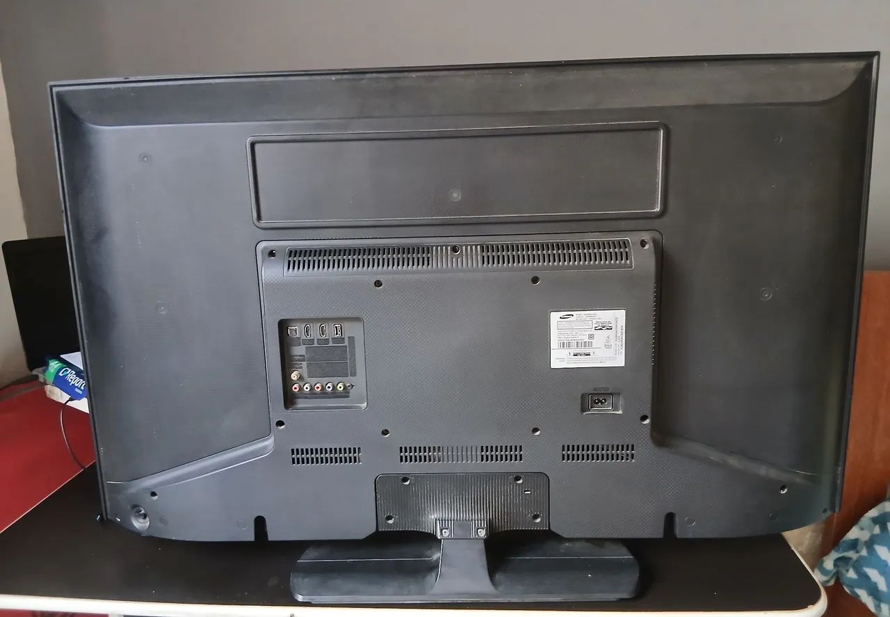TV Samsung 48 polegadas: para retirada da placa. - Foto 3