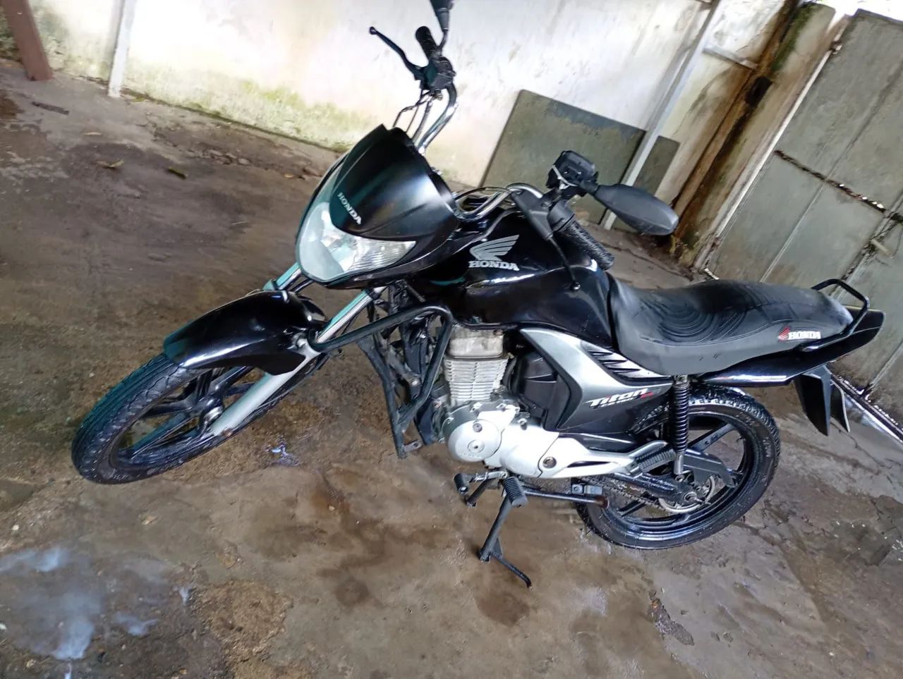 Titan CG150 EX
