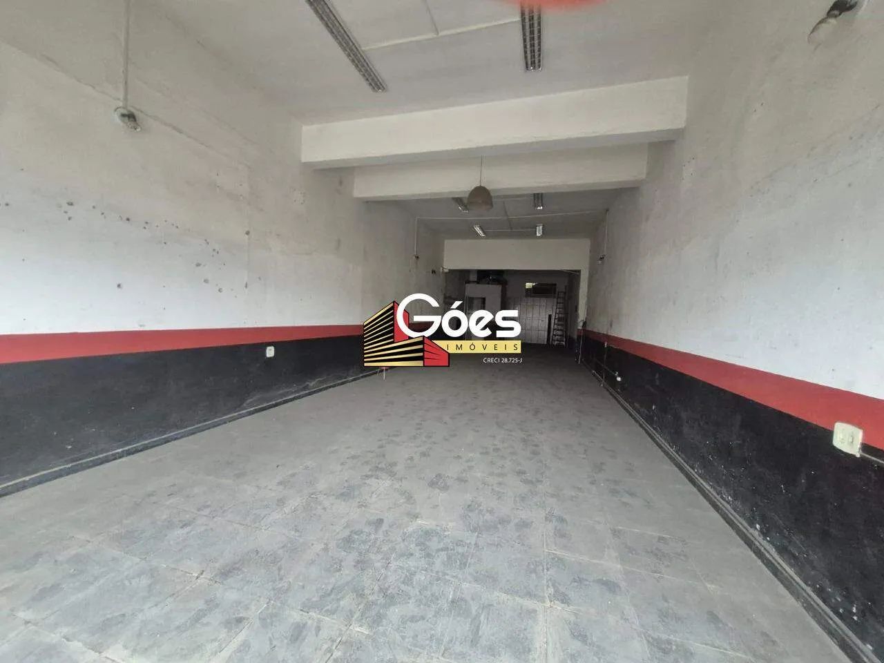 Salão Comercial para alugar na Vila Vitória, em Mauá