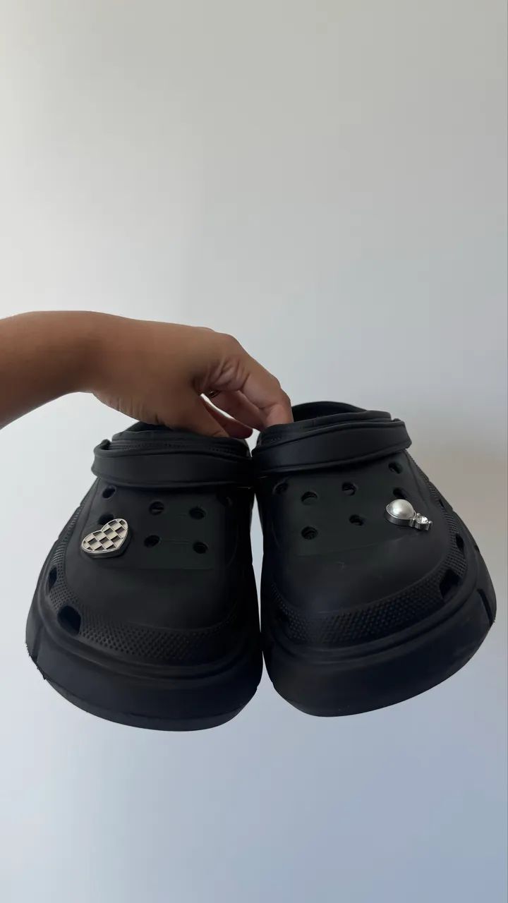 CROCS PRETA  - Foto 5