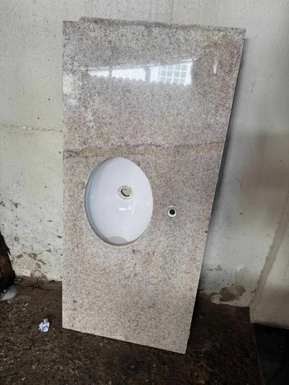 Bancada de mármore branco Itaúna com Cuba  - Foto 2