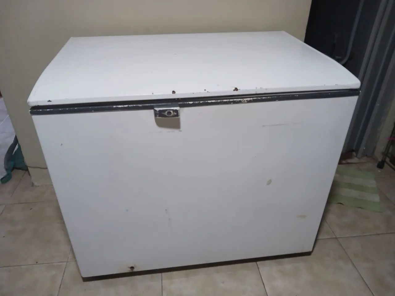 Freezer horizontal 305 lts