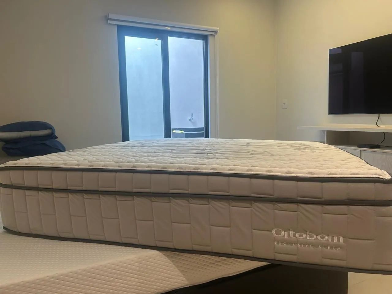 Cama box Queen Ortobom  - Foto 3