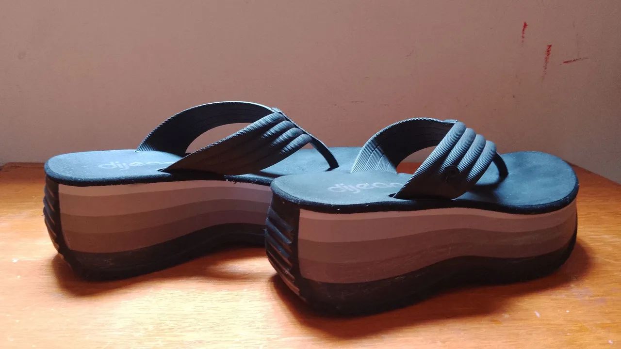 Chinelo dijean 