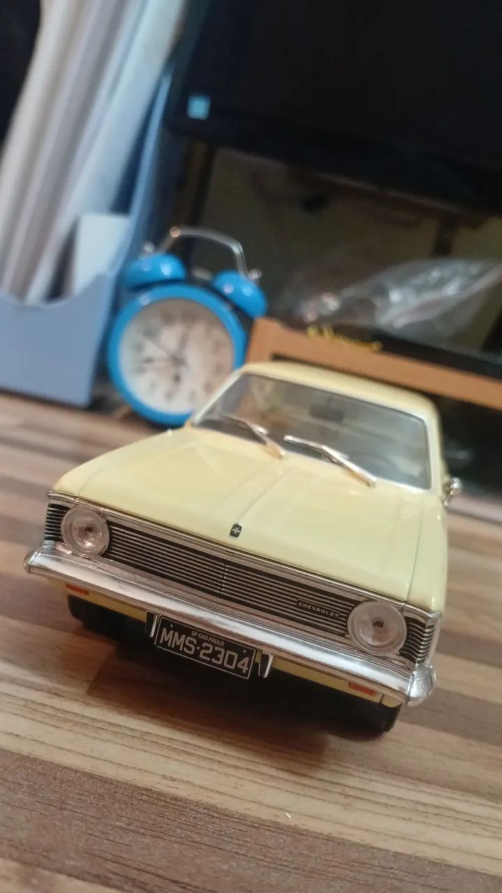 Opala 1:24 amarelo  california - Foto 4