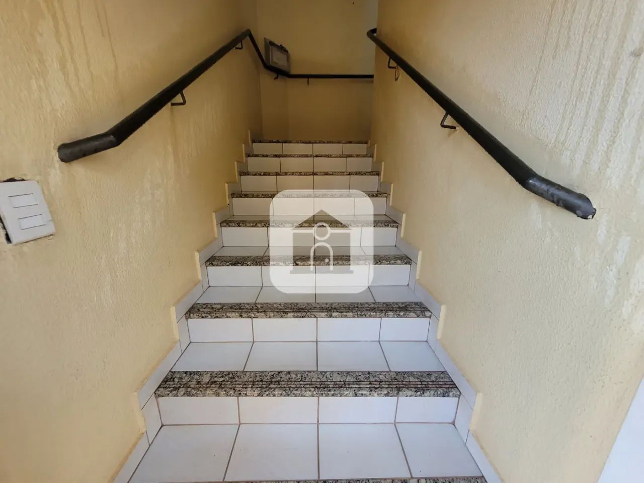 Apartamento Padrão em Uberlândia - Foto 2