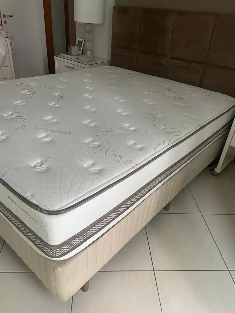 Vendo Quenn Cama e Cochão - Foto 2