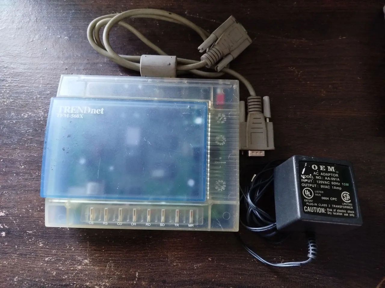 Modem externo serial TRENDnet TFM-560X