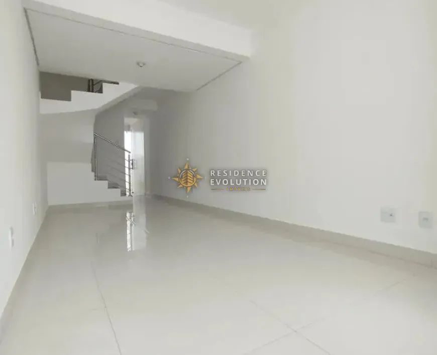 Casa Geminada Duplex Nova - Entrada Independente - Foto 3