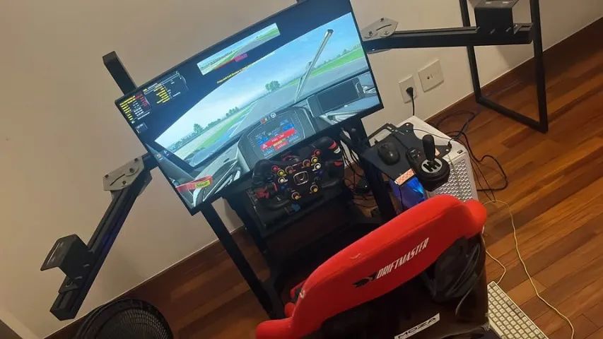 Monitor AOC Agon 31,5 Polegadas Curvo 165HZ Full HD - Foto 2