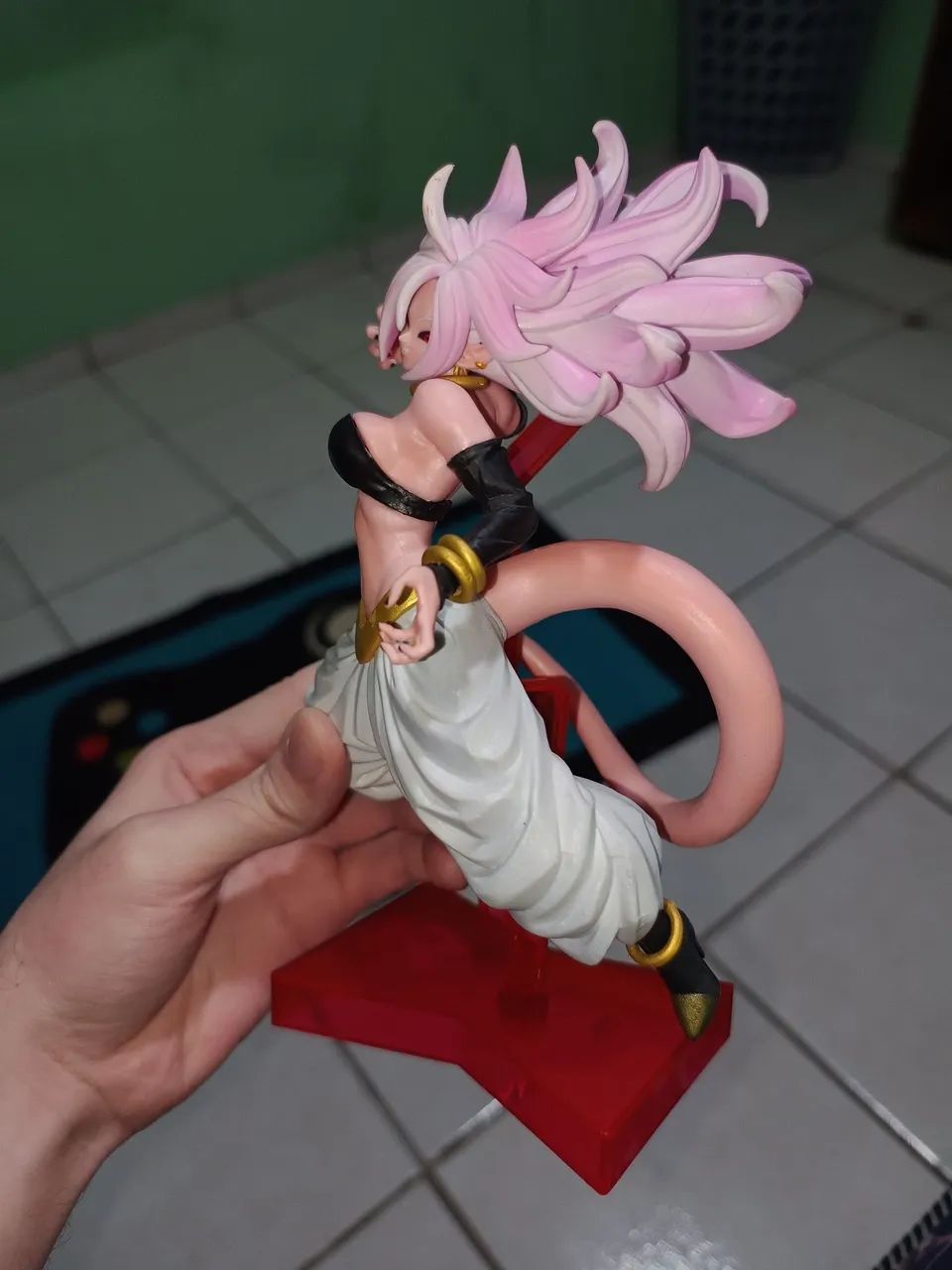 Action figure/Boneca - Majin Android 21 - 21cm - Foto 2
