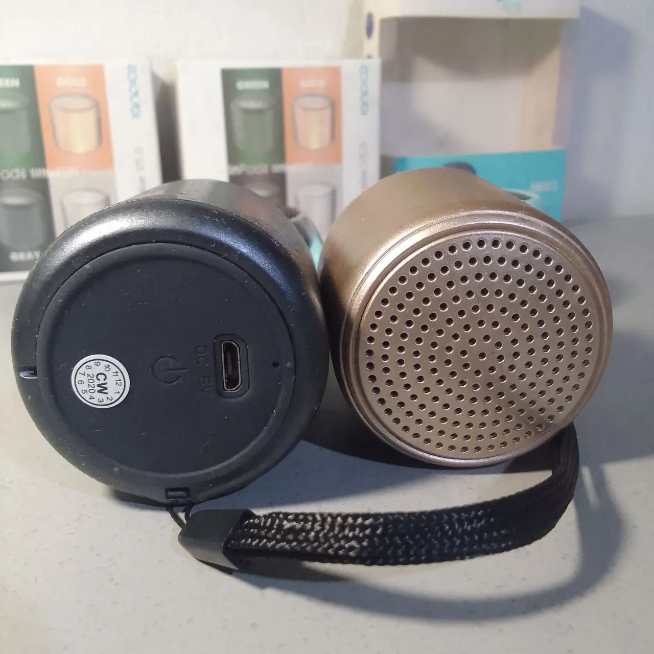 4 caixinhas Bluetooth novas  - Foto 5