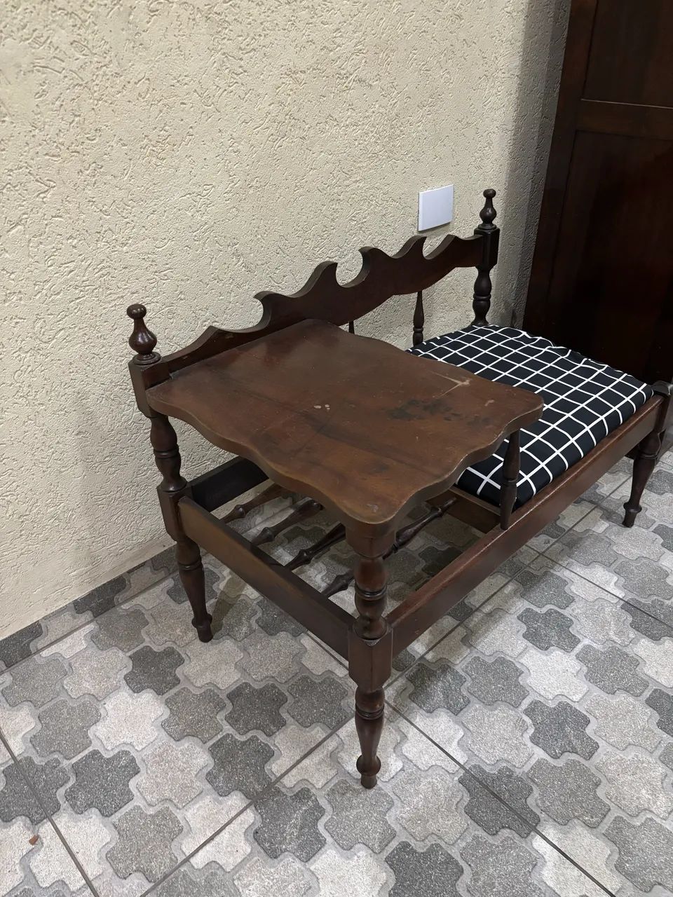 Mesa de canto - Namoradeira Antiga - Foto 2