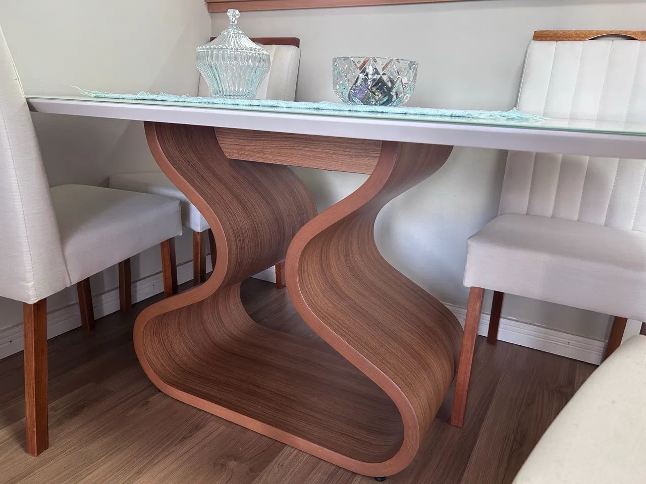 Mesa de jantar com 6 cadeiras - Foto 5
