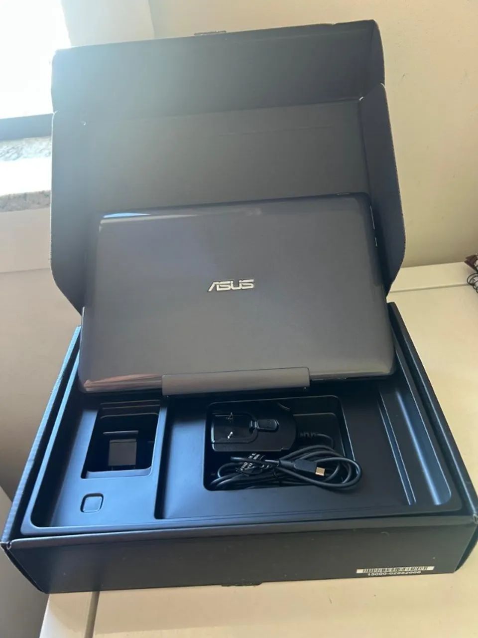 Laptop ASUS T100 Transformer de 10 polegadas, 32GB Tablet; 500GB - Foto 6