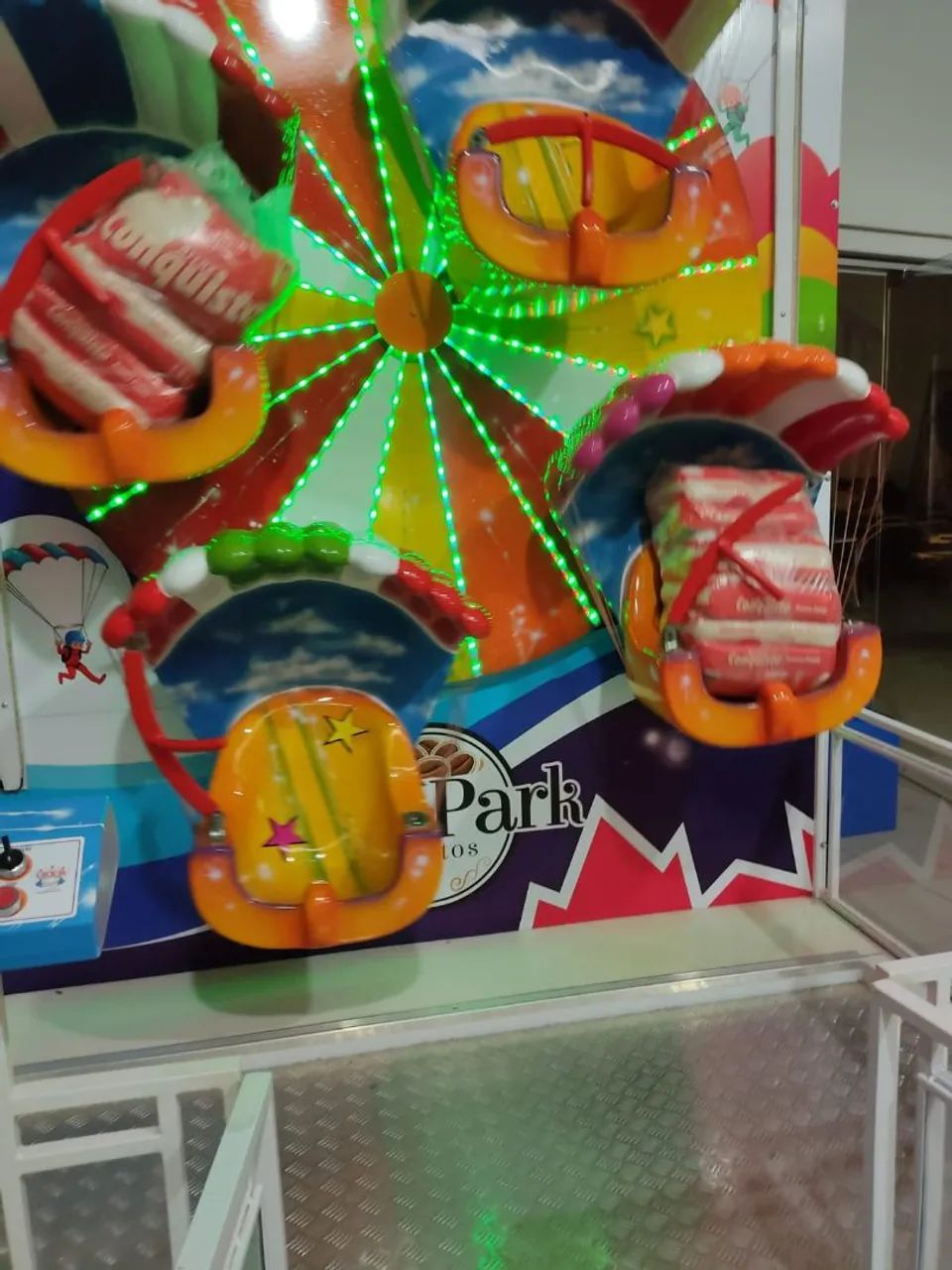 Vendo.     playgrounds com brinquedos eletrônicos - Foto 2