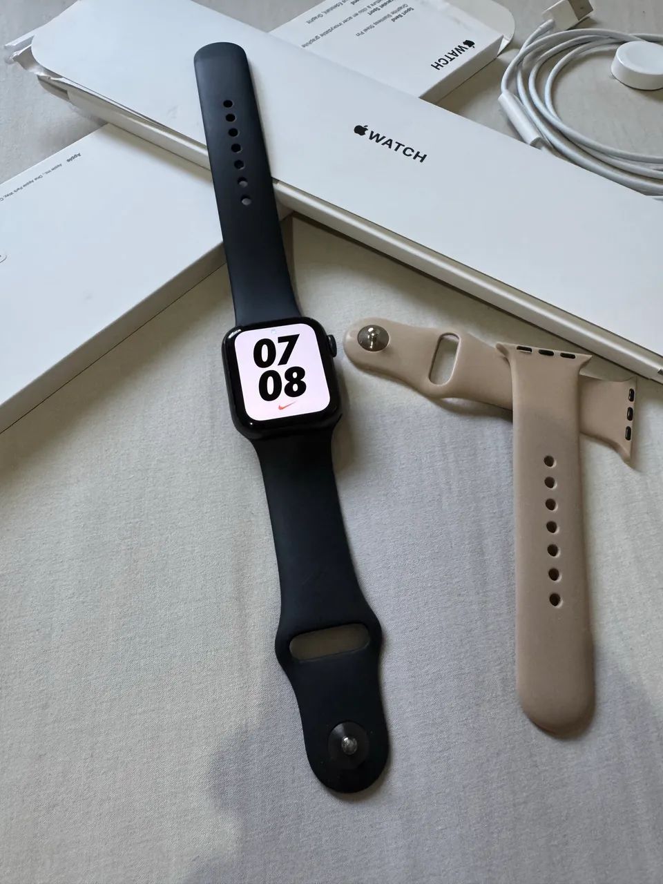 Apple Watch SE impecável ( aceita trocas )