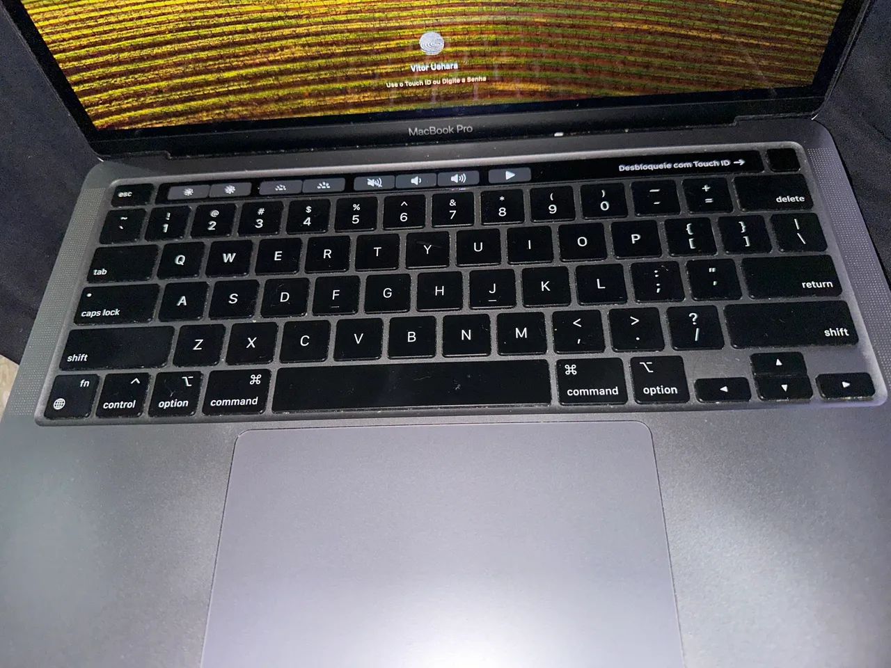 MacBook Pro 2020 13?: M1 + 256GB SSD c/ 8gb memória ram (81% de