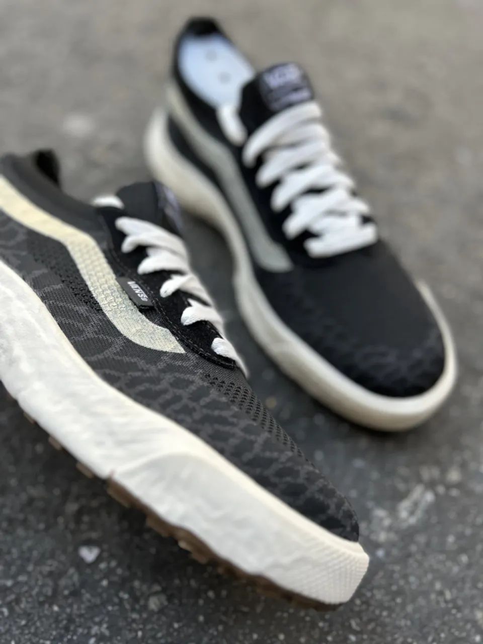 Tênis Vans Ultraranger Premium Cor: Preto/Branco Unissex - Disponível 38 ao 43 (Foto Real) - Foto 3