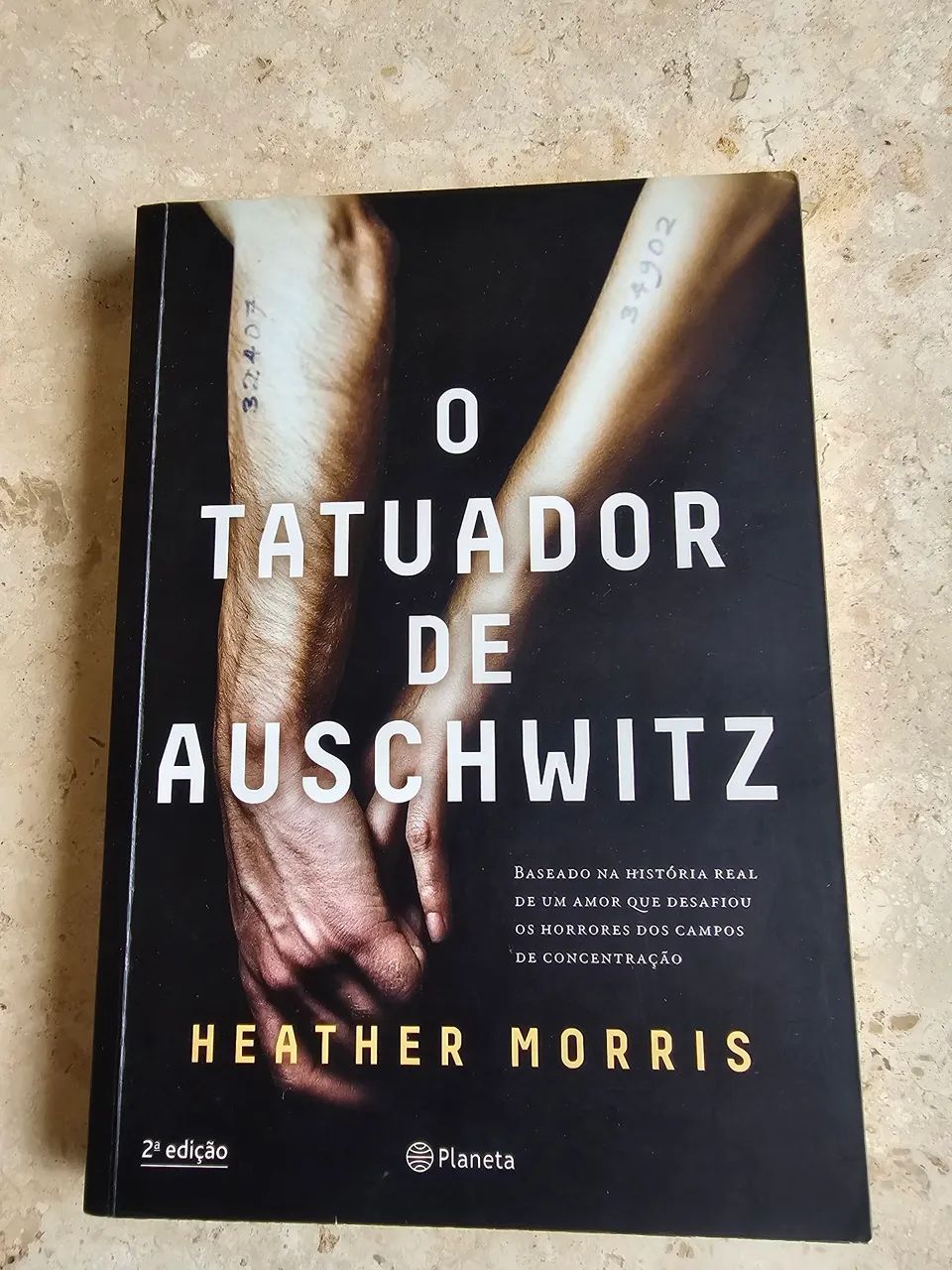 "O Tatuador de Auschwitz" 