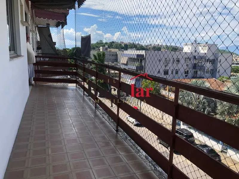 Apartamento : / Residencial / Tauá